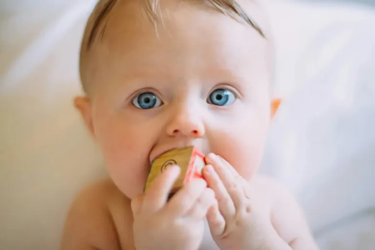 Receitas BLW: Como Oferecer Alimentos Seguros aos 6 Meses 🥦